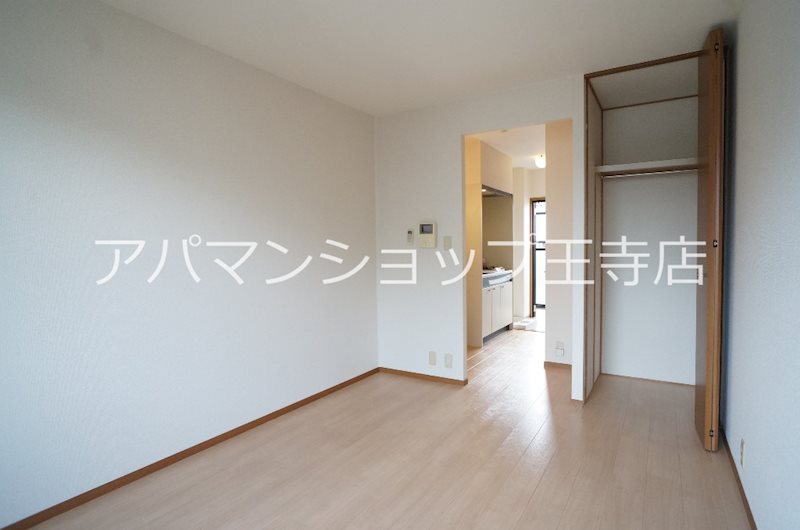 ソレジオ ベッドルーム