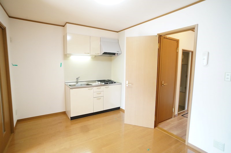 リビングタウン南八木 リビング