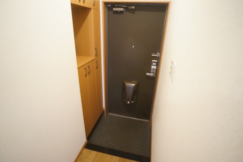 パラシオ　ヴィノ　ティント 玄関