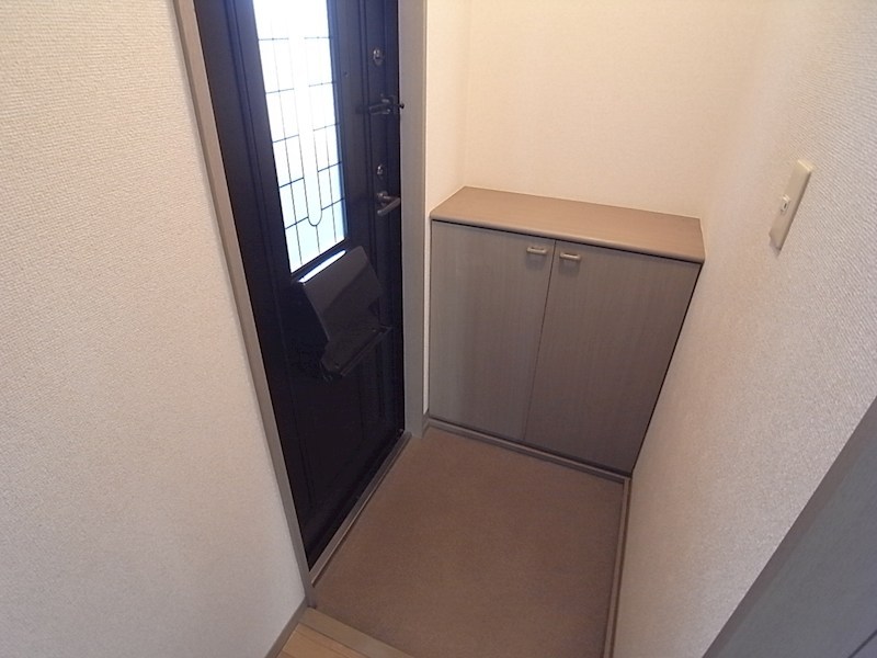 ルマン南生駒 玄関