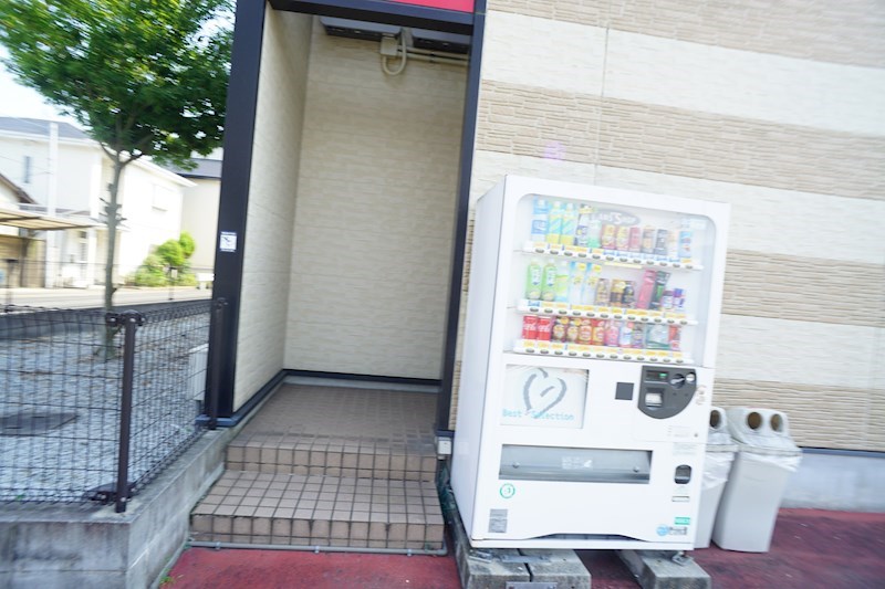 レオパレスケルン その他外観4