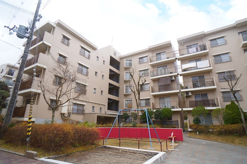 平城朱雀第１住宅31号棟 301号室 外観