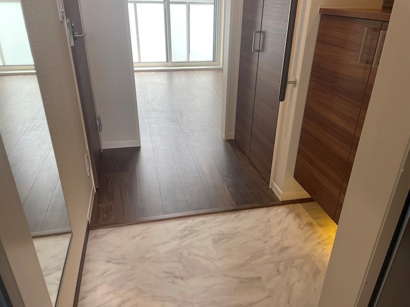 サンライズヒル 玄関