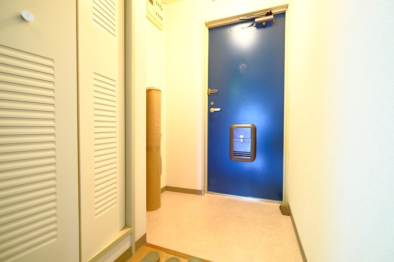 フローラル生駒 玄関