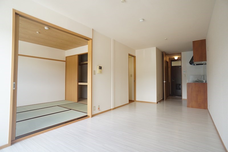 サンクコール朝和　A棟 リビング