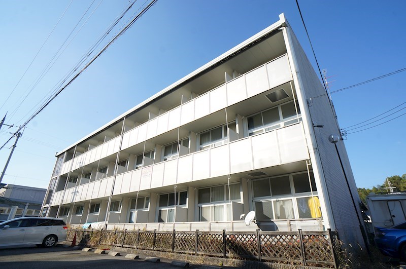 エルミタージュ 201号室 外観