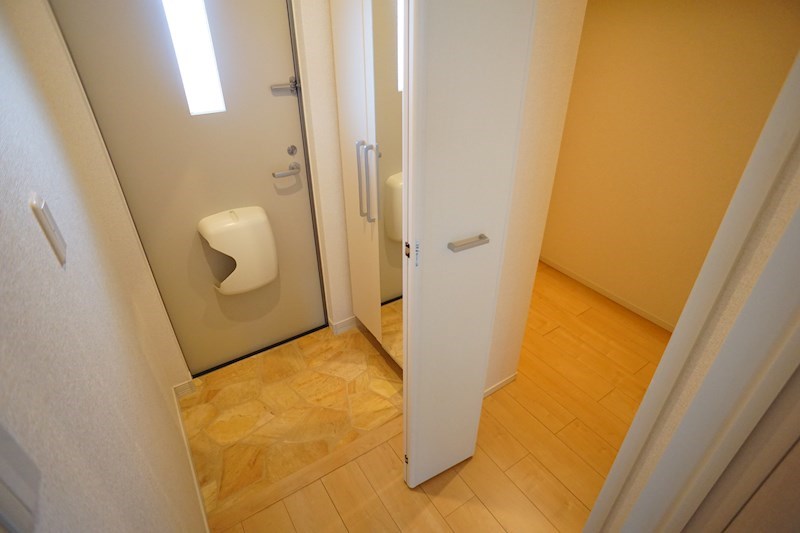 モデルノⅠ 玄関