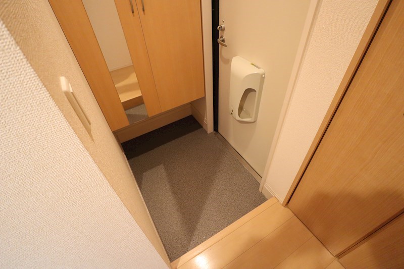 ブリリアントコート 玄関