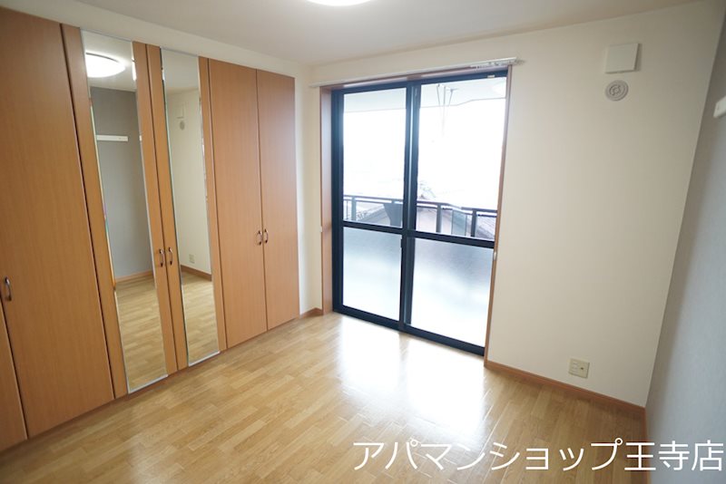 プラムハウスⅡ ベッドルーム