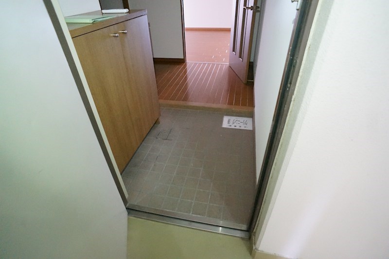 レモンシャトー 玄関