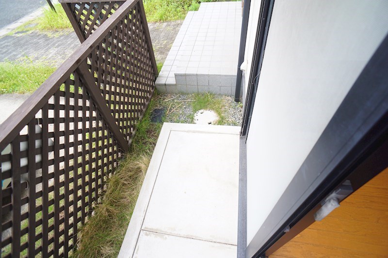 松本タウンハウス6号地 ベランダ