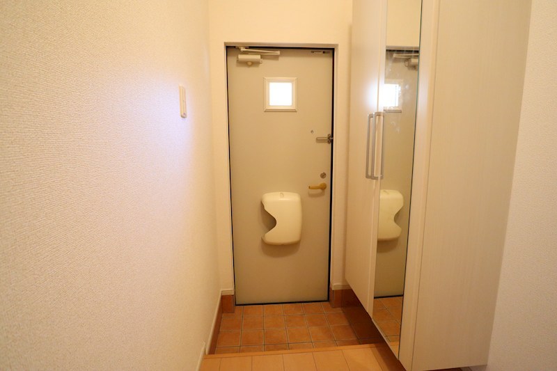 サンシャイン富堂 玄関