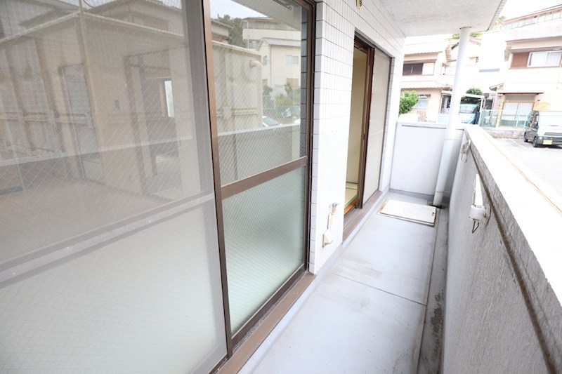 メゾン大和東生駒 ベランダ