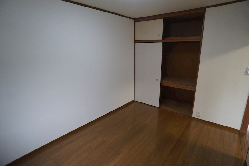 宝ヶ丘ガーデンハイツ ベッドルーム