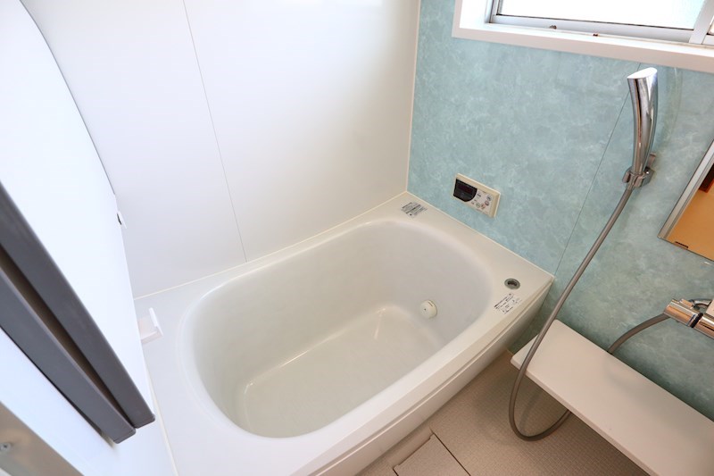 西松ヶ丘戸建 風呂画像