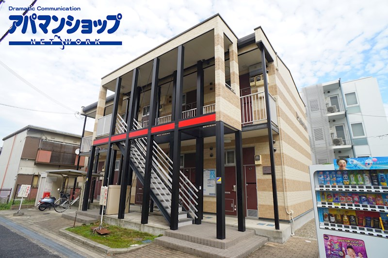 レオパレスMATE（メート） 外観