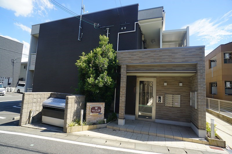 カモミール万葉 207号室 外観