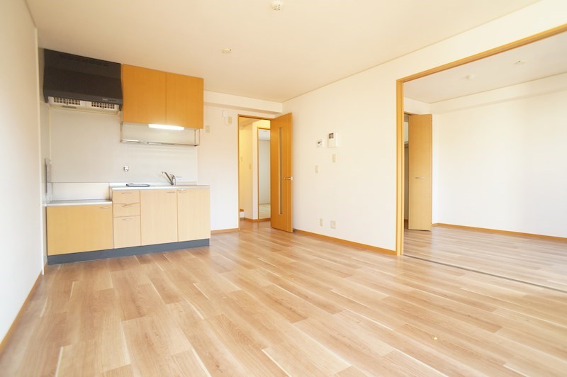 リビングタウン木津南　Ａ棟 リビング