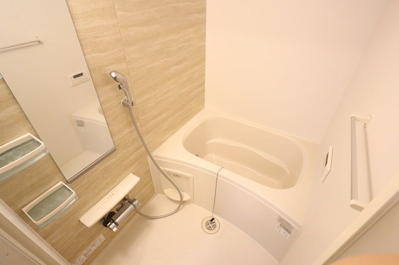 Ｂｅｌｌｅ　Ｖｉｌｌｅ　Ｂ―2（ベルヴィーレ） 風呂画像