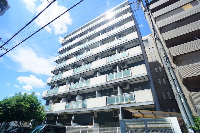 ファミーユ新大宮 外観写真