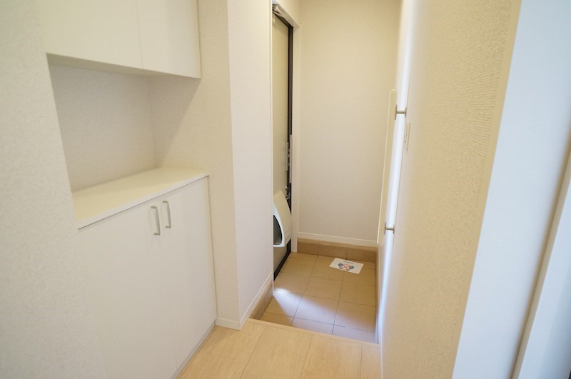 Casa大町Ｃ 玄関