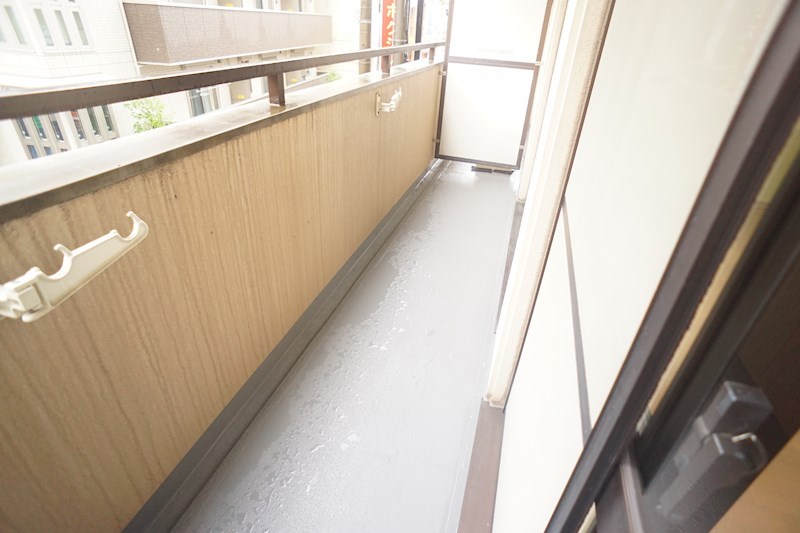 サンシャイン西大寺 ベランダ