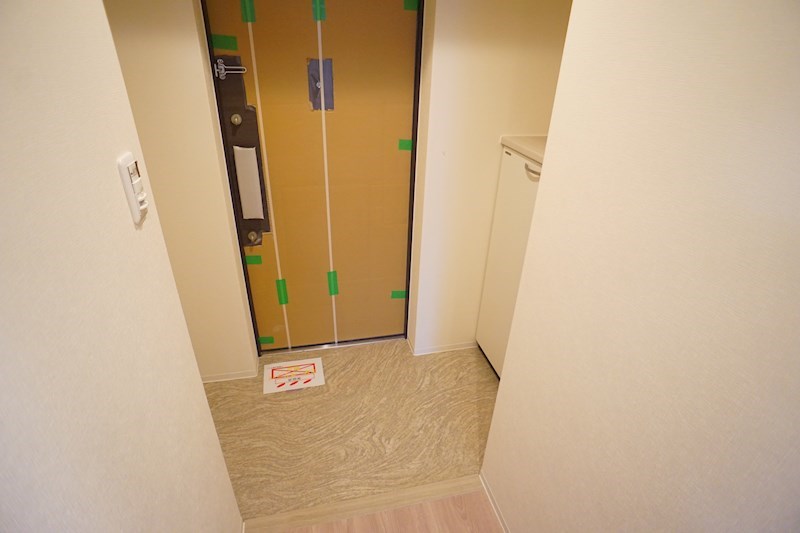 Heartfull　Suites 大宮 玄関