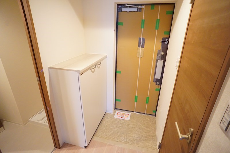 Heartfull　Suites 大宮 玄関