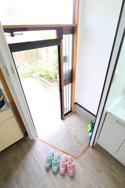 小林町戸建 玄関