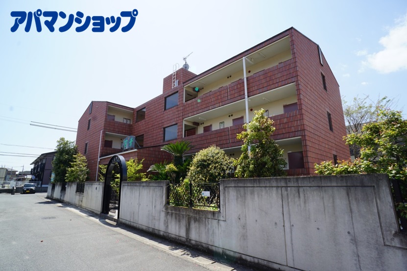 マンション万葉Ⅱ 301号室 外観