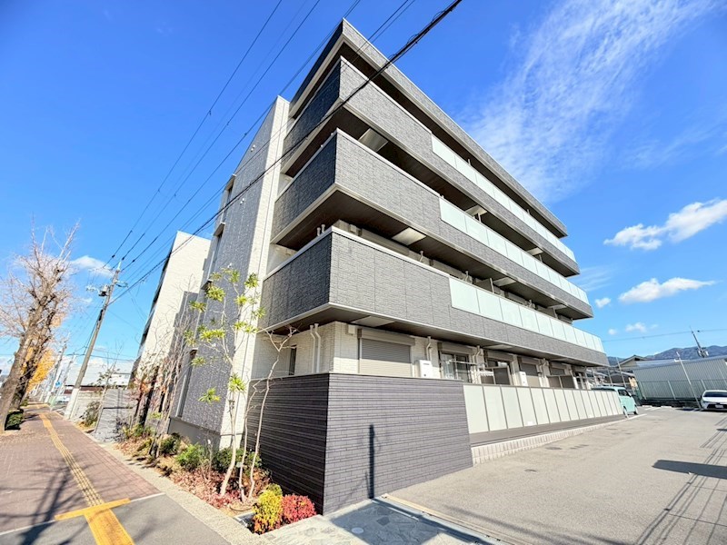 シャーメゾン　プレミアス 106号室 外観