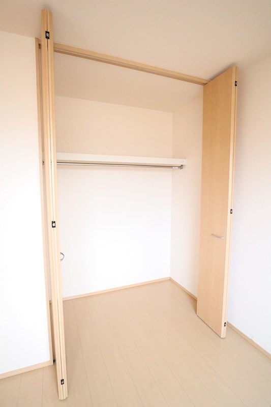 ヴィラ　ウェストⅡ その他3