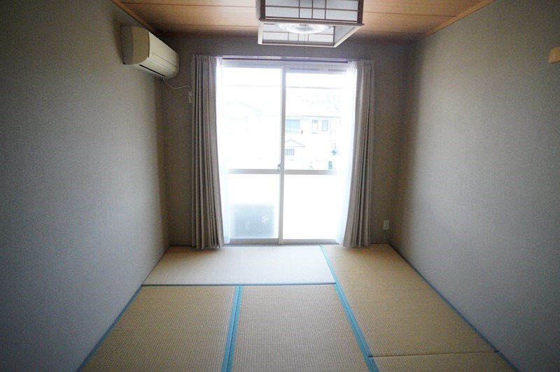 サムハイツ ベッドルーム