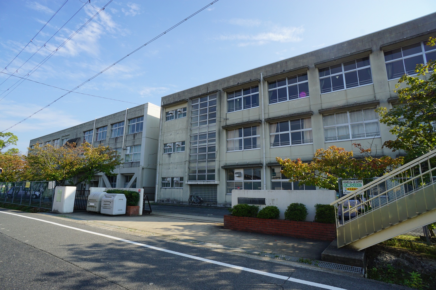 池之内町戸建賃貸 周辺画像5