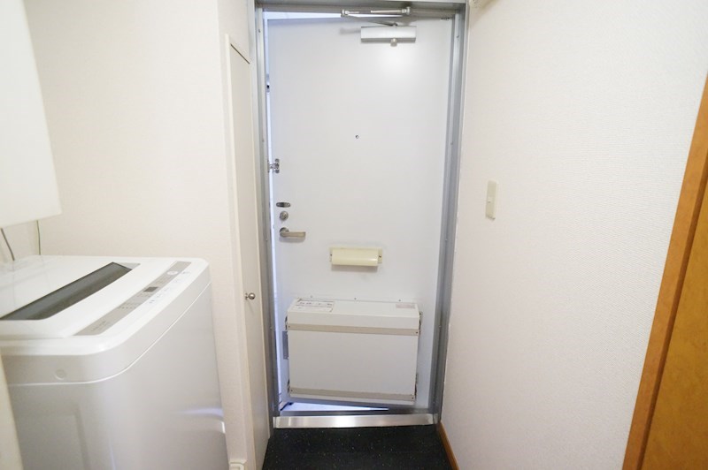 メイプルスクエア平城山 玄関