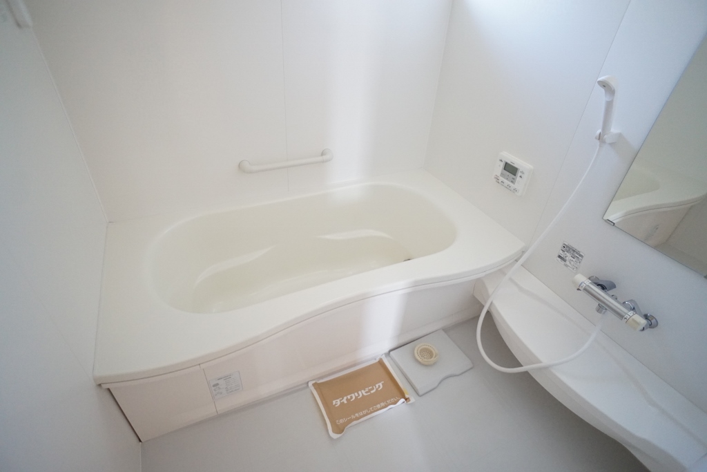 リビングタウン四条大路Ｄ棟 風呂画像