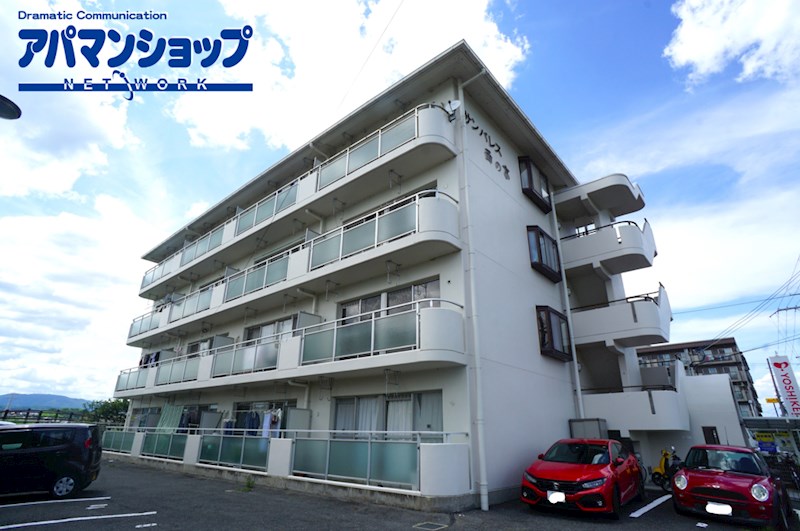 サンパレス西ノ京 外観
