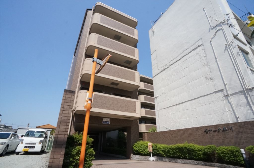 モナーク率川 505号室 外観