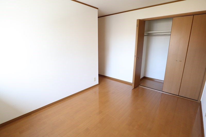 ラフィーネＢ その他20