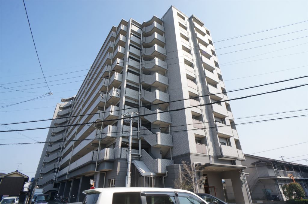 エスリード高田市駅南 206号室 外観