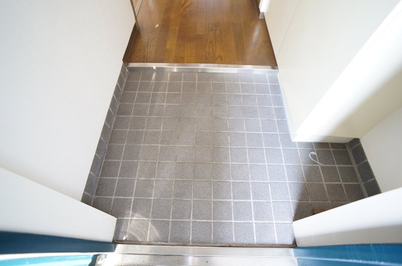 タワーアラモード 玄関