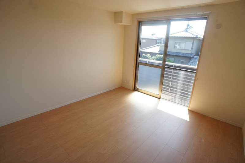 ベレオ天理 ベッドルーム