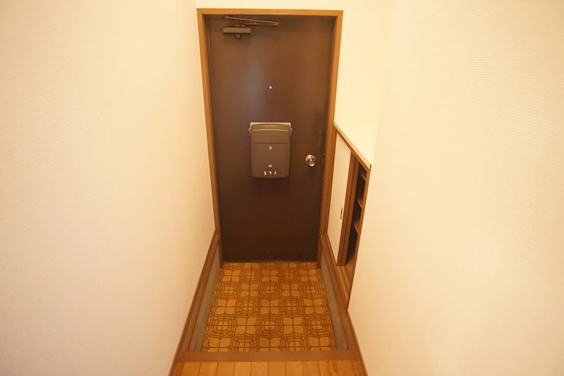 ストーク新大宮 玄関