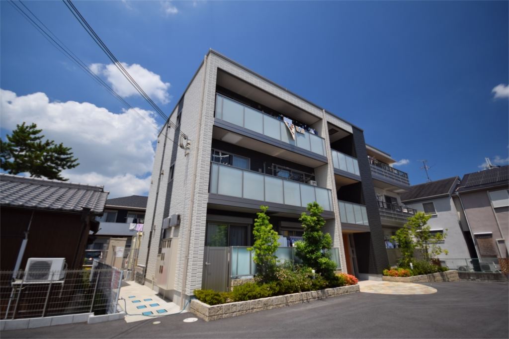 カルム・文　Ⅱ 302号室 外観