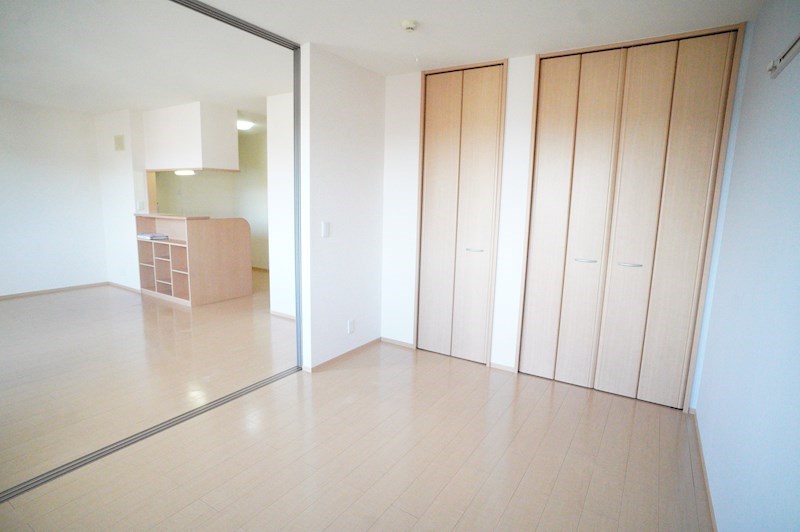 ラ・プリティモエ ベッドルーム