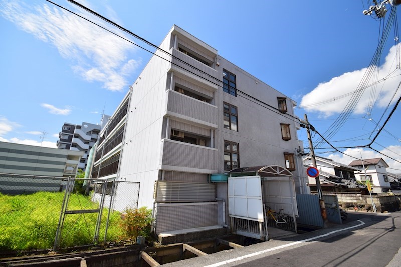 エバーグリーン天理 205号室 外観