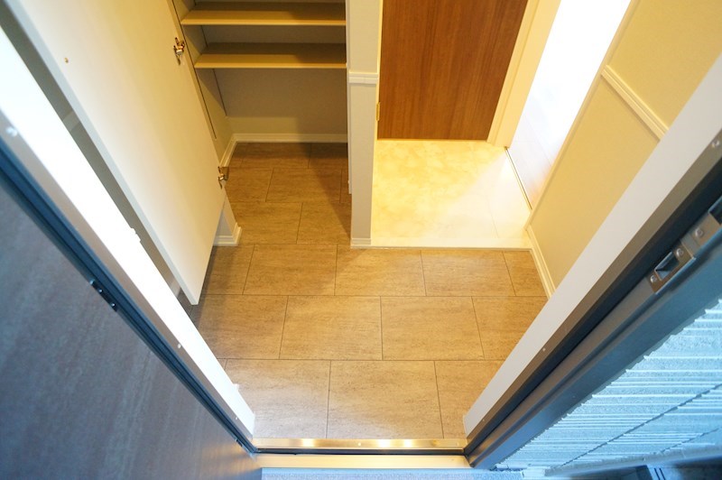 Ｄ-ＲＯＯＭホクレア 玄関