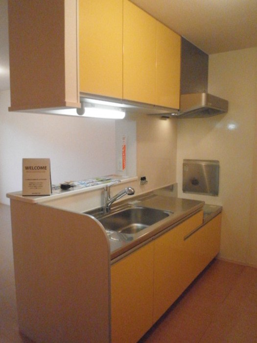 セゾン・サンパティーク キッチン