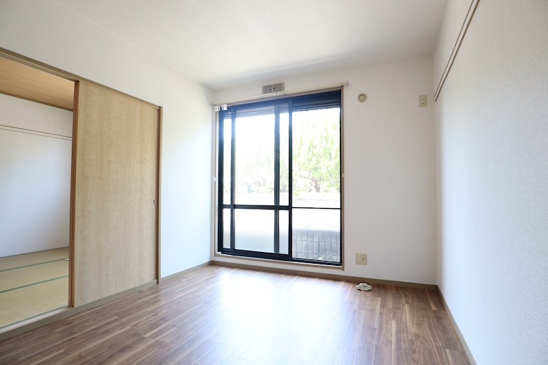 ビクトワールB棟 ベッドルーム