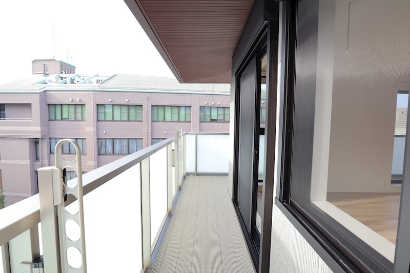 モンパルク生駒元町 ベランダ
